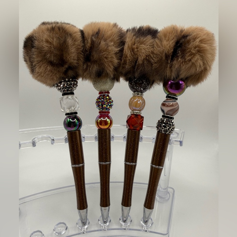 4 Leopard Pom Pom Beaded Pens Set